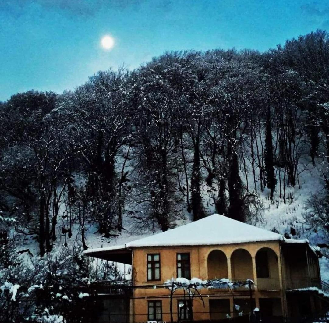 Ezo Hotel Jvari Exterior photo