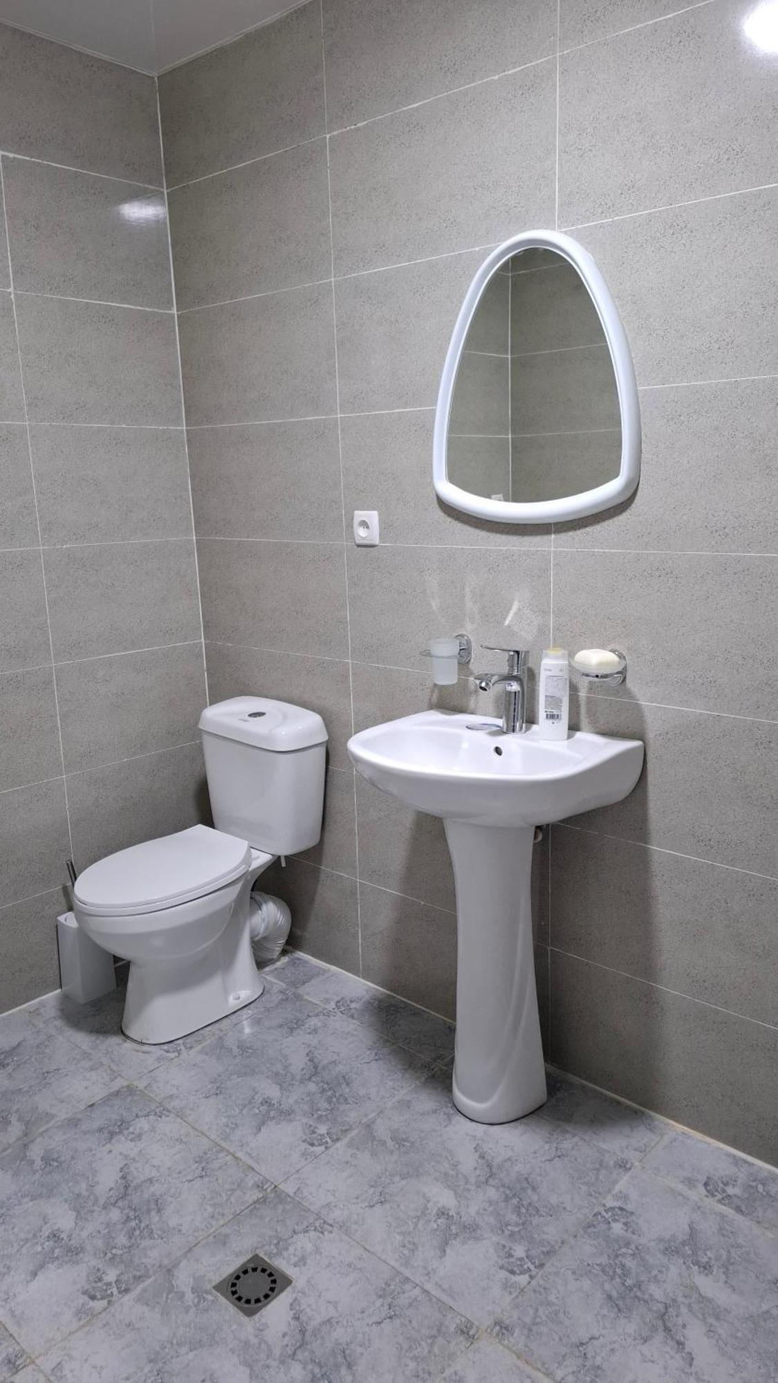 Ezo Hotel Jvari Room photo